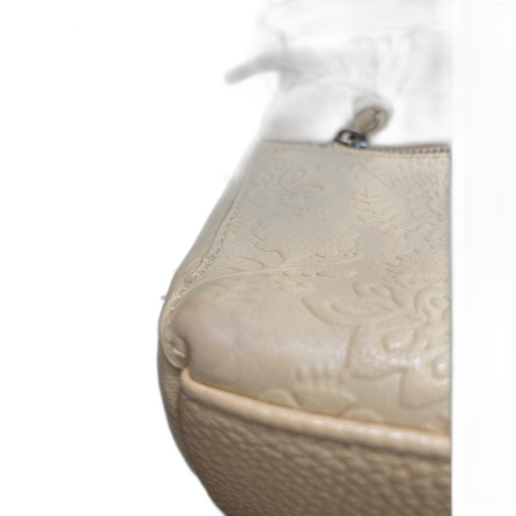 The Sak Yellow Crossbody/Shoulder Floral Embossed Zipper Closure Bag Pre Owned - Picture 6 of 9